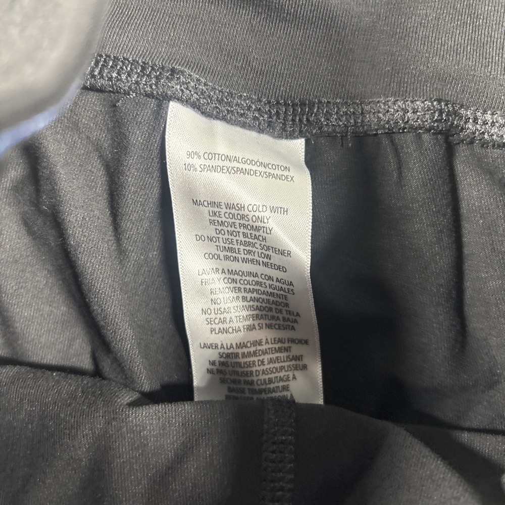 Calvin Klein Women's Performance Stretch Shorts Black Size Small - Picture 6 of 11